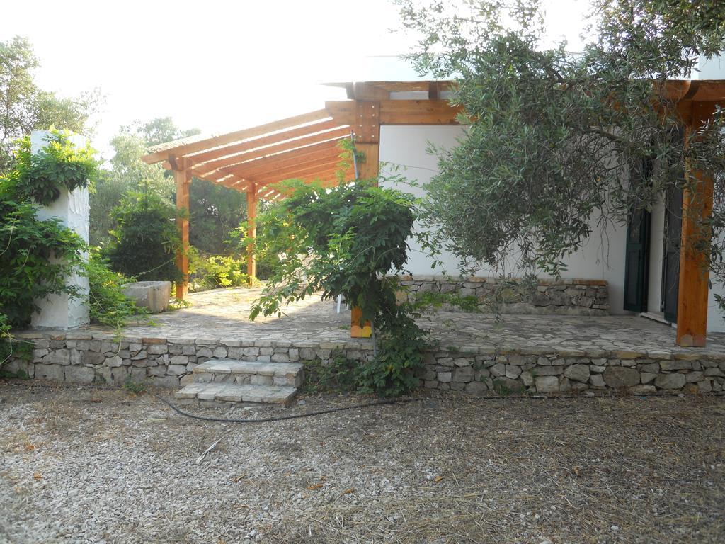 Agriturismo Specchiarussa Морчано-ди-Леука Экстерьер фото